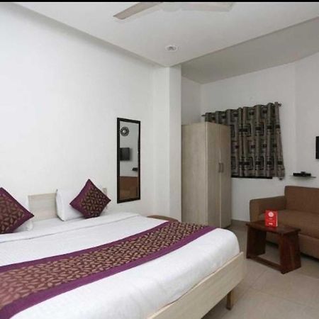 Deluxe Rooms In Jangpura New Delhi Buitenkant foto