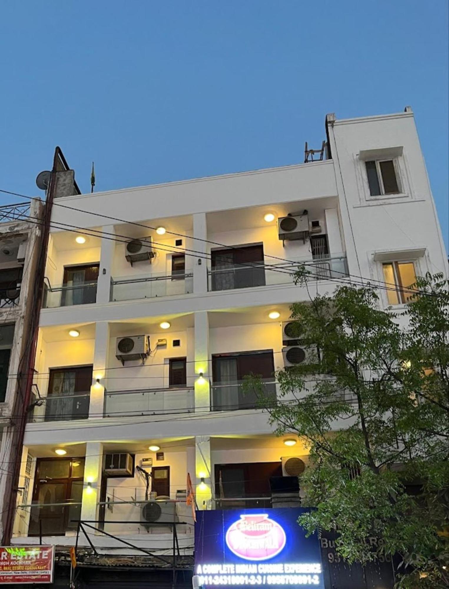 Deluxe Rooms In Jangpura New Delhi Buitenkant foto